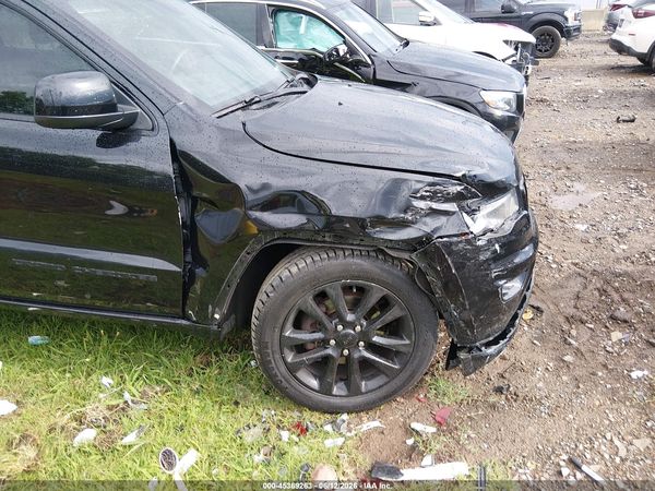 2018 JEEP GRAND CHEROKEE ALTITUDE 4X2