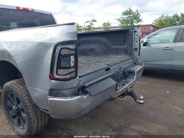 2021 RAM 2500 BIG HORN  4X4 6'4 BOX