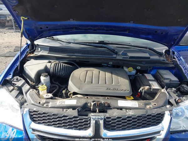 2019 DODGE GRAND CARAVAN SE — I10