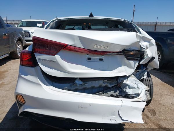 2023 KIA FORTE LXS