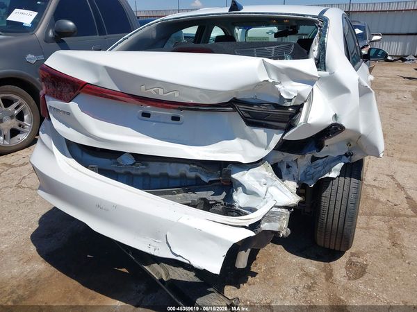 2023 KIA FORTE LXS