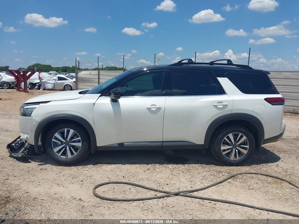 2024 NISSAN PATHFINDER SL 4WD