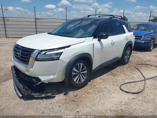 2024 NISSAN PATHFINDER SL 4WD