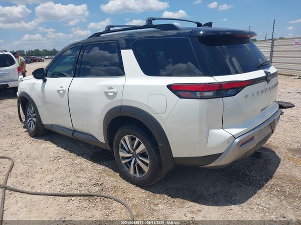 2024 NISSAN PATHFINDER SL 4WD