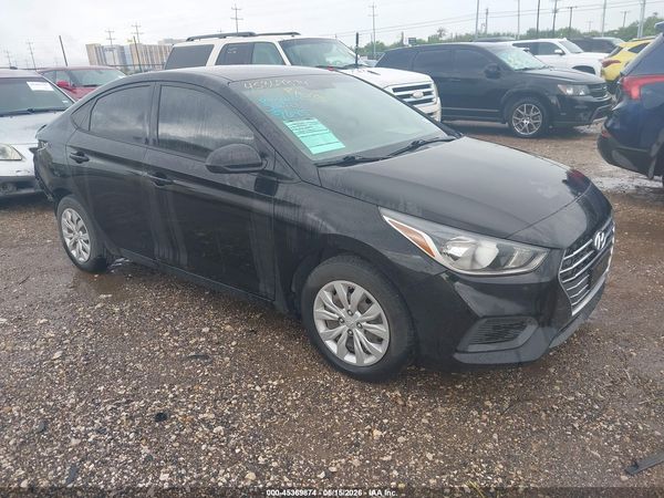 2022 HYUNDAI ACCENT SE