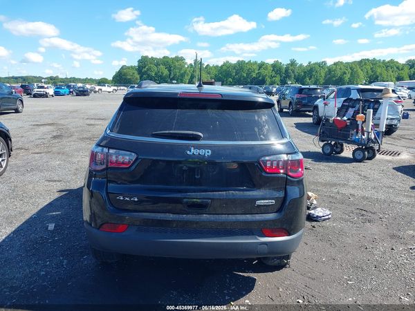 2022 JEEP COMPASS LATITUDE LUX 4X4