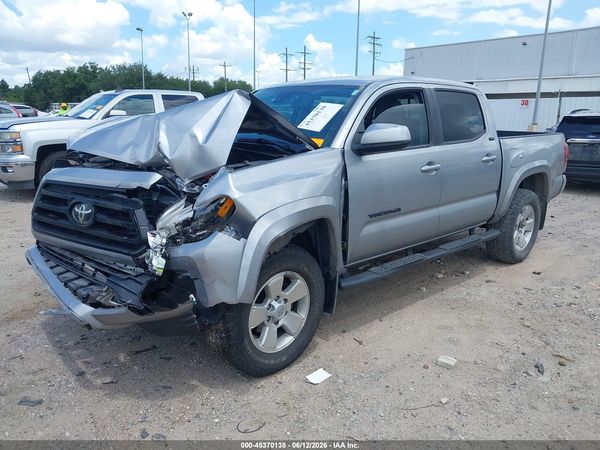 2020 TOYOTA TACOMA SR5 V6
