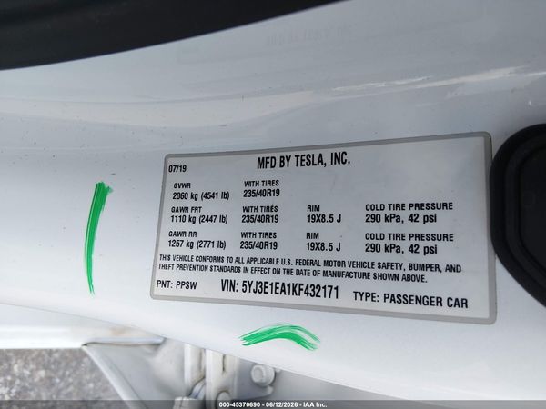 2019 TESLA MODEL 3
