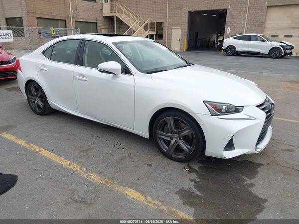 2017 LEXUS IS 200T