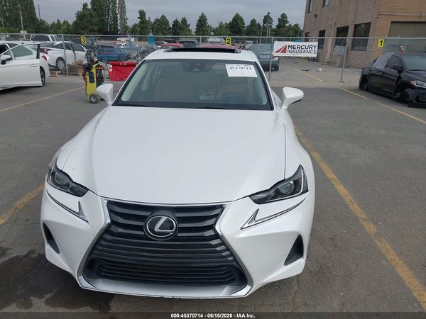 2017 LEXUS IS 200T