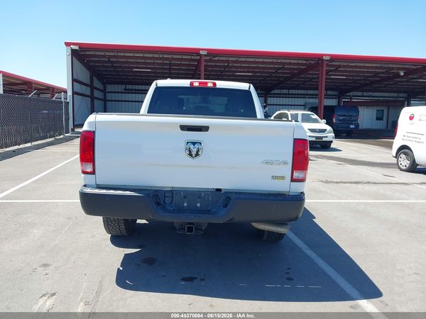 2019 RAM 1500 CLASSIC TRADESMAN  4X4 6'4 BOX