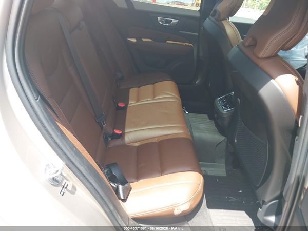 2026 VOLVO V60 CROSS COUNTRY