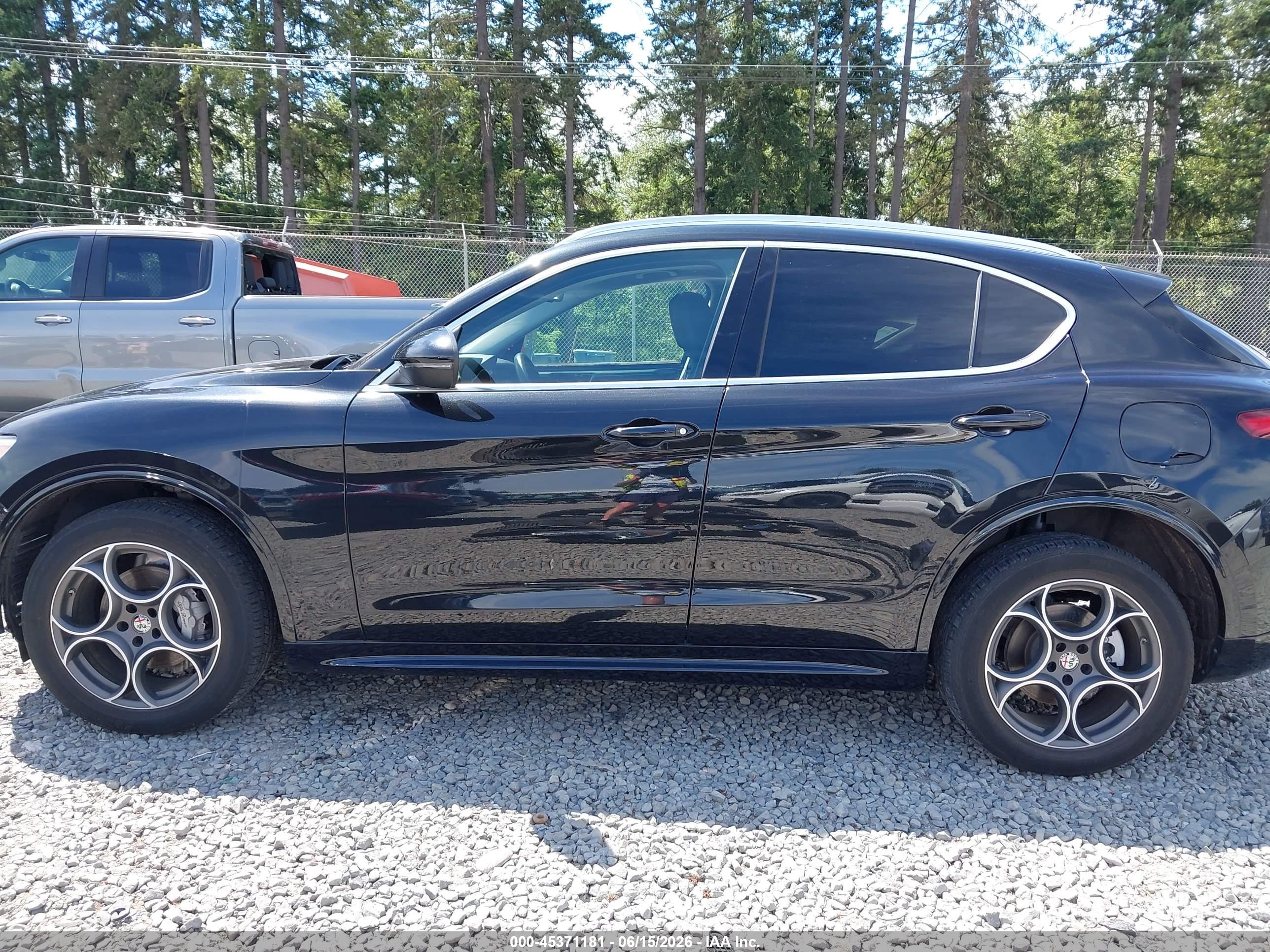 2020 ALFA ROMEO STELVIO TI AWD