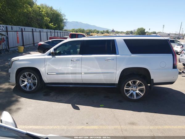 2018 CADILLAC ESCALADE ESV PREMIUM LUXURY