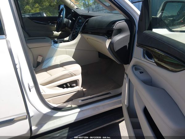 2018 CADILLAC ESCALADE ESV PREMIUM LUXURY