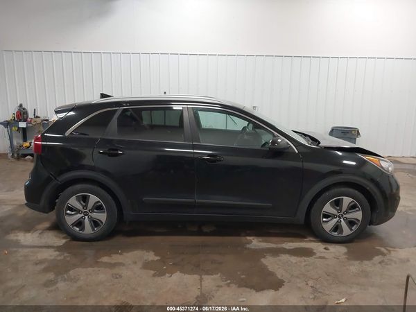 2019 KIA NIRO LX