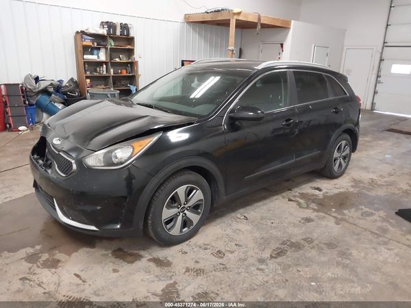 2019 KIA NIRO LX
