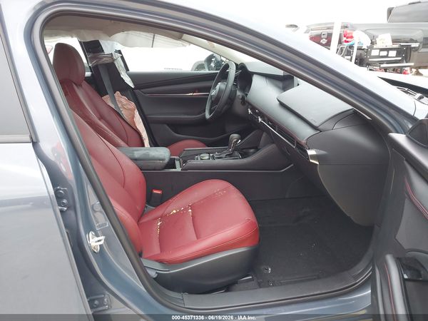 2026 MAZDA MAZDA3 2.5 S CARBON EDITION