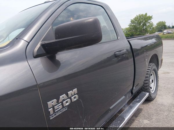 2022 RAM 1500 CLASSIC TRADESMAN  4X4 6'4 BOX