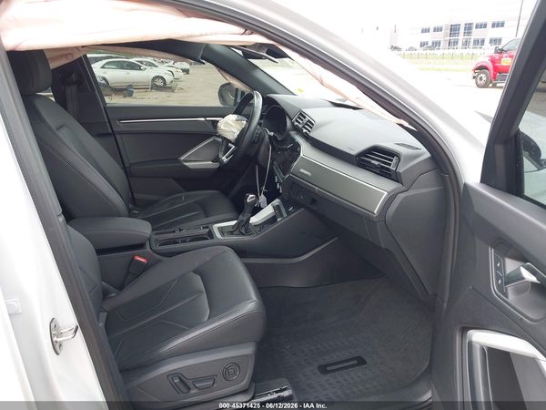2024 AUDI Q3