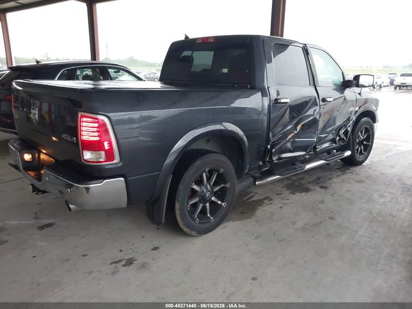 2017 RAM 1500 LARAMIE  4X4 5'7 BOX