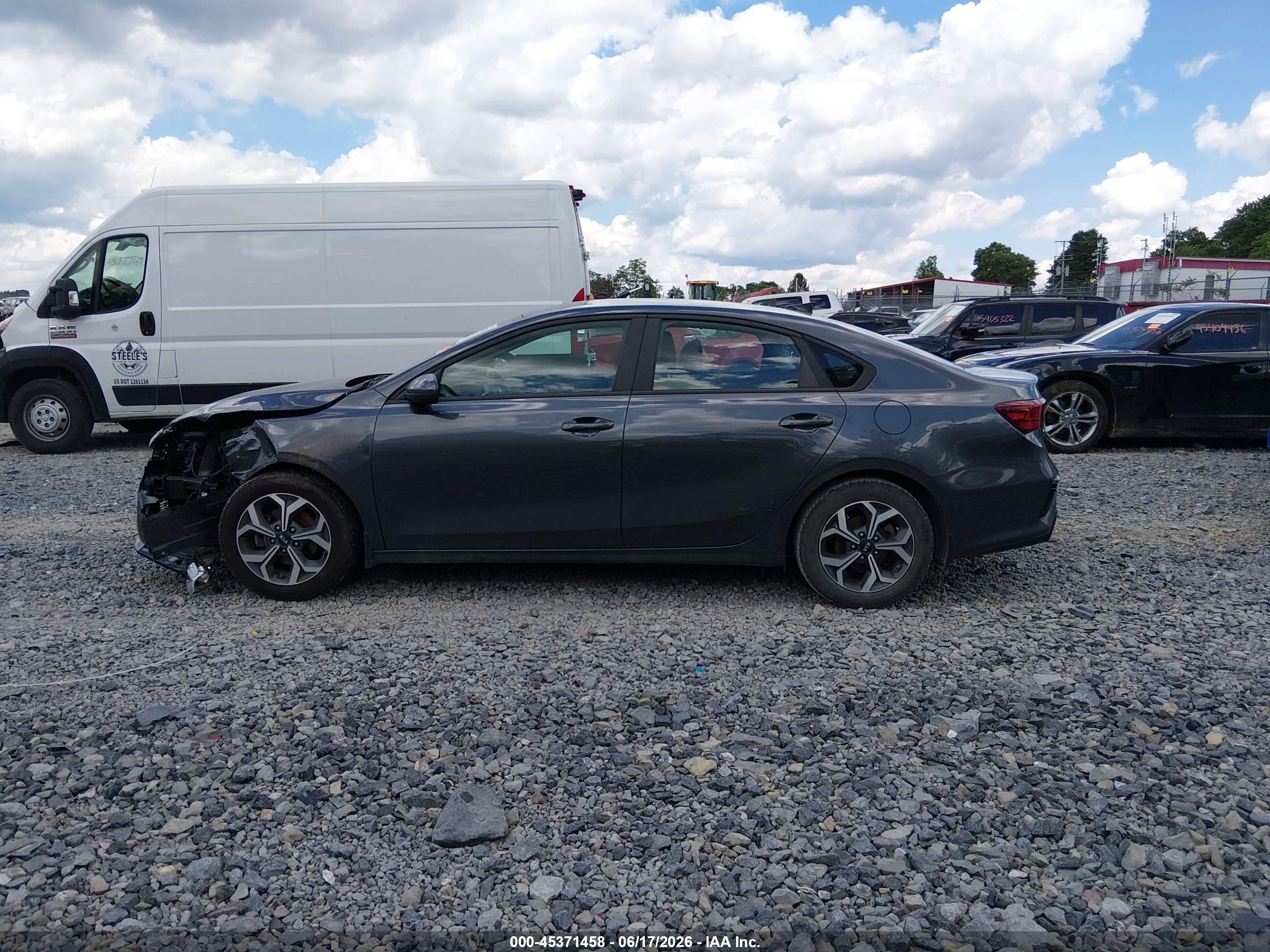 2021 KIA FORTE LXS