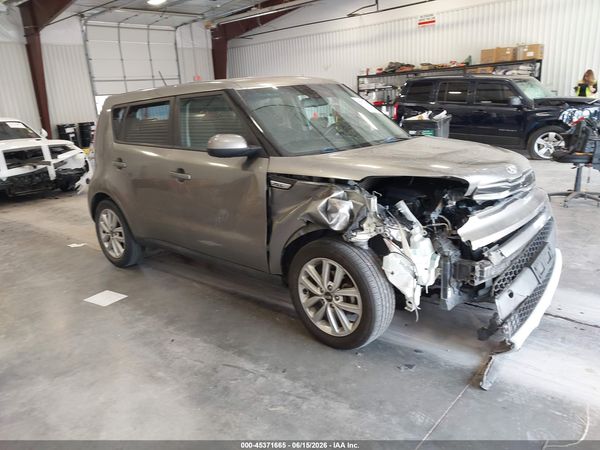 2019 KIA SOUL +