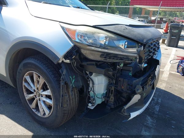 2019 KIA SORENTO 2.4L LX