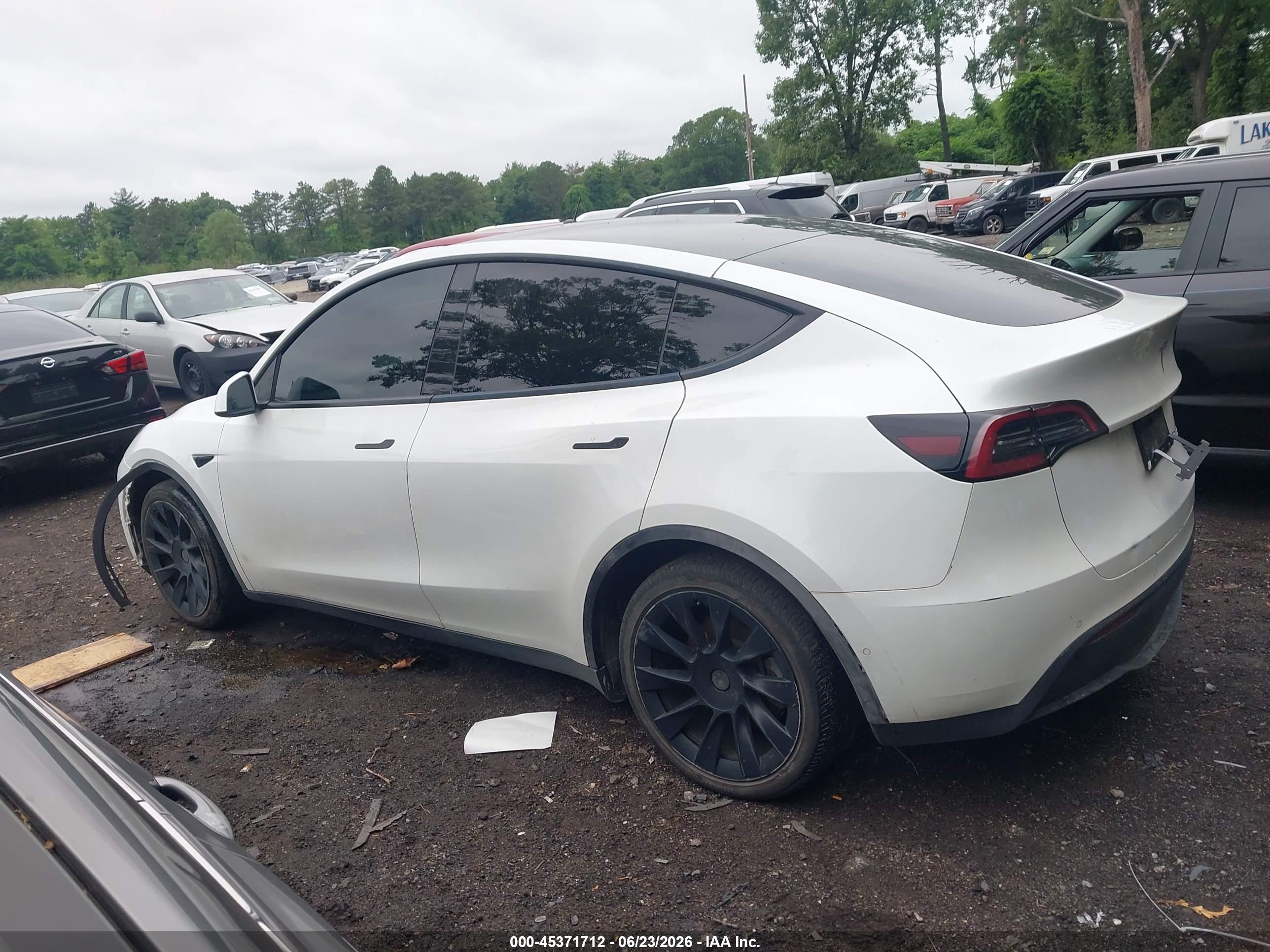 2022 TESLA MODEL Y
