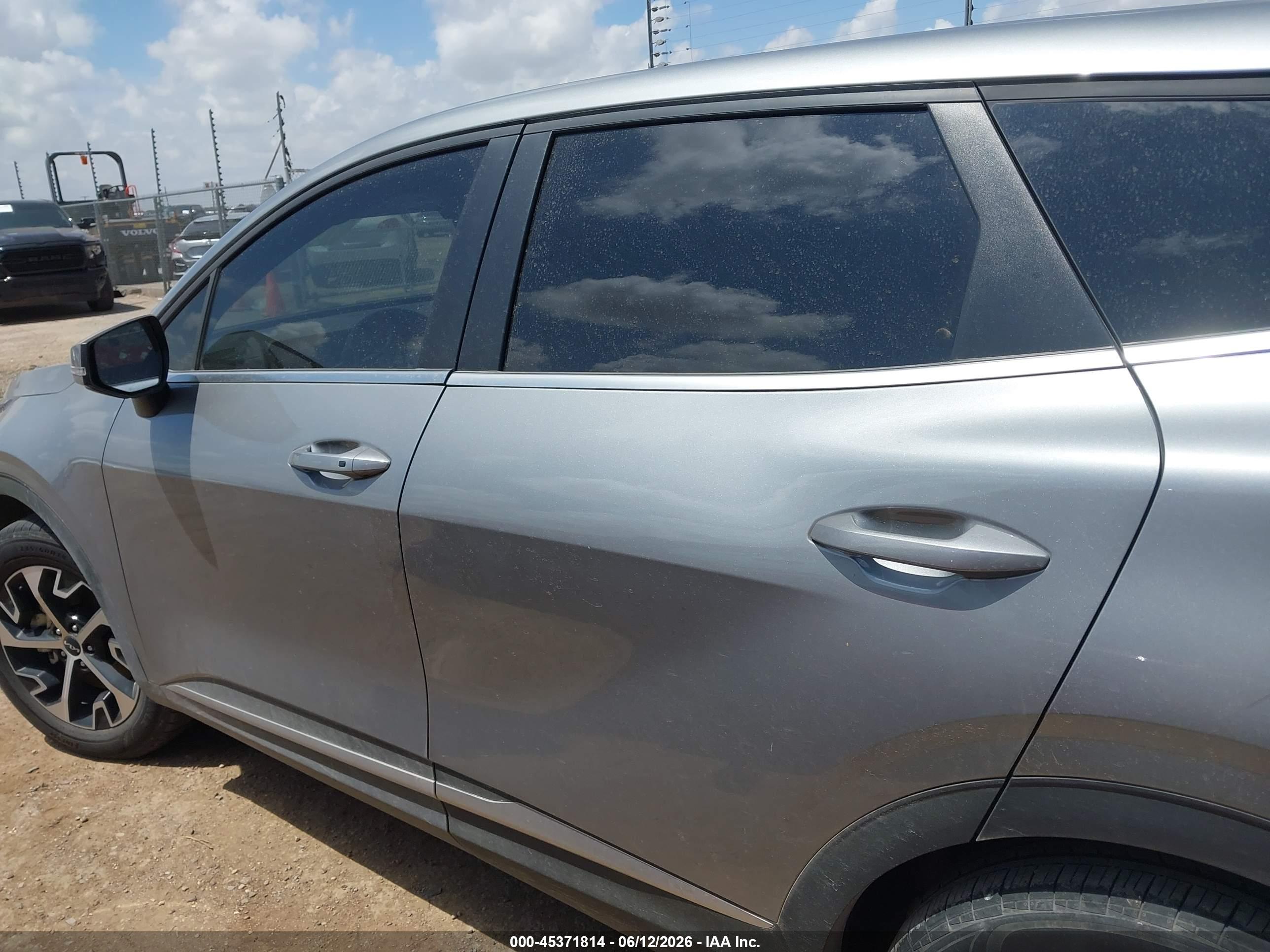 2025 KIA SPORTAGE EX