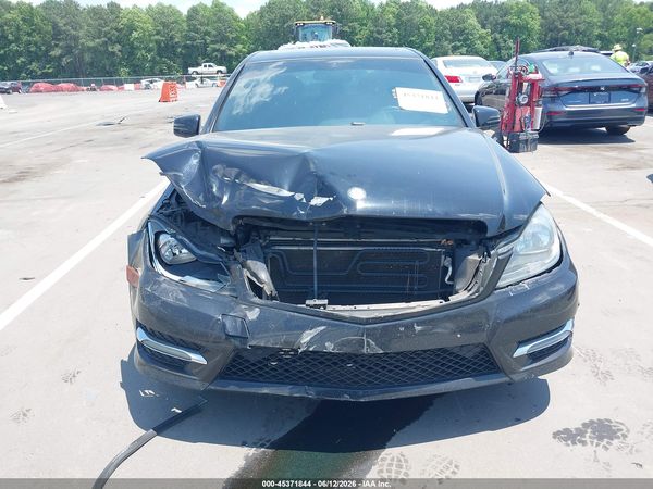 2014 MERCEDES-BENZ C 250 SPORT