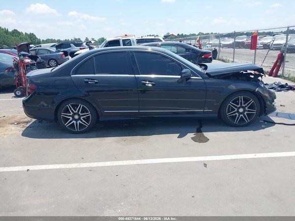 2014 MERCEDES-BENZ C 250 SPORT