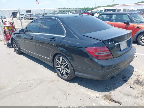 2014 MERCEDES-BENZ C 250 SPORT
