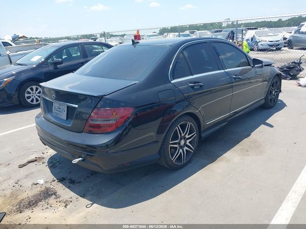 2014 MERCEDES-BENZ C 250 SPORT
