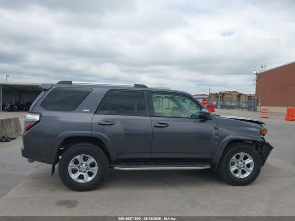 2021 TOYOTA 4RUNNER SR5