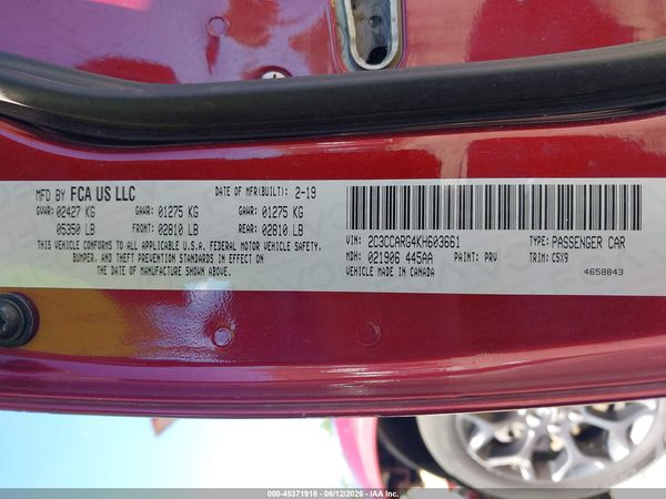 2019 CHRYSLER 300 TOURING AWD — I9