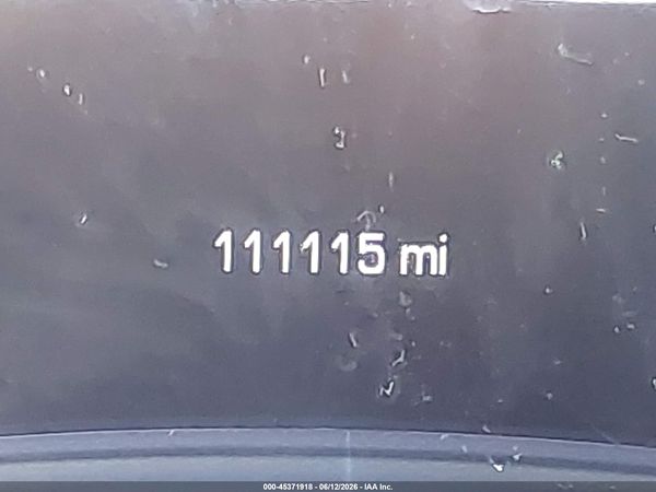 2019 CHRYSLER 300 TOURING AWD — I118