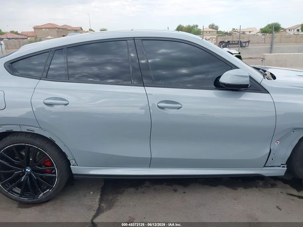 2025 BMW X6 XDRIVE40I