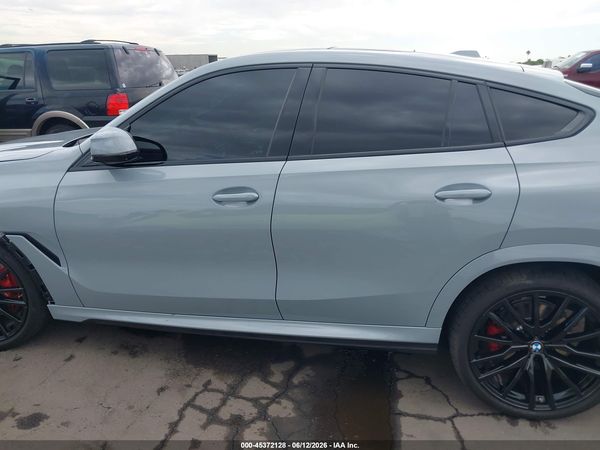 2025 BMW X6 XDRIVE40I