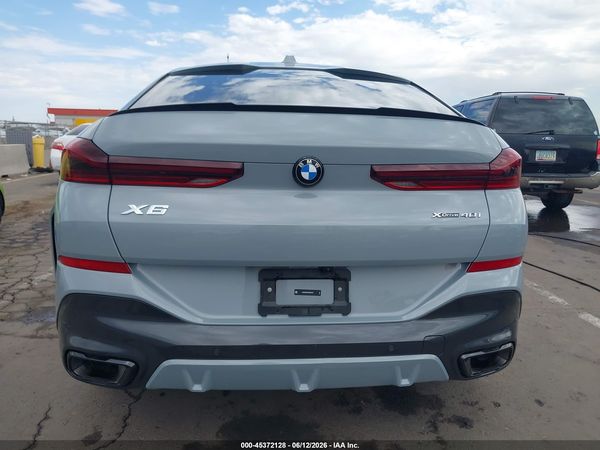 2025 BMW X6 XDRIVE40I
