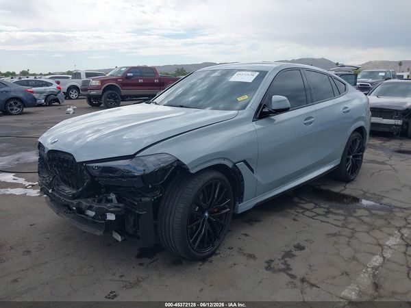 2025 BMW X6 XDRIVE40I