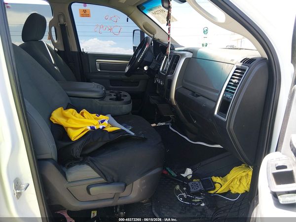 2018 RAM 2500 SLT  4X4 6'4 BOX