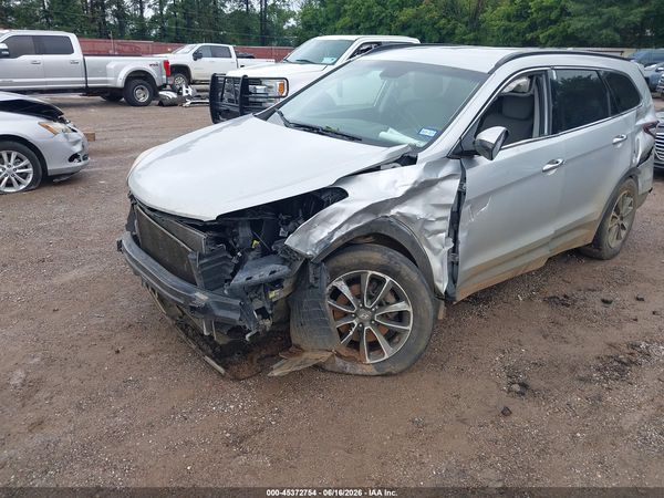 2017 HYUNDAI SANTA FE SE