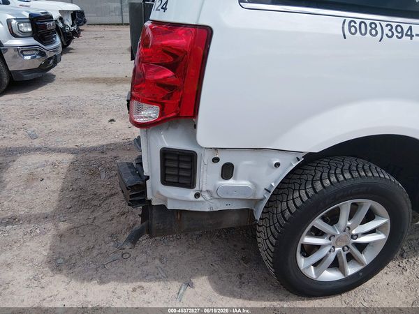 2019 DODGE GRAND CARAVAN SXT — I6