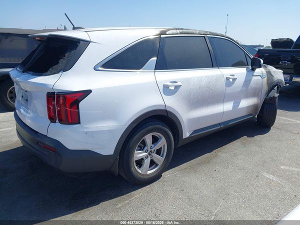 2023 KIA SORENTO LX