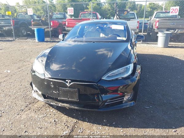 2020 TESLA MODEL S