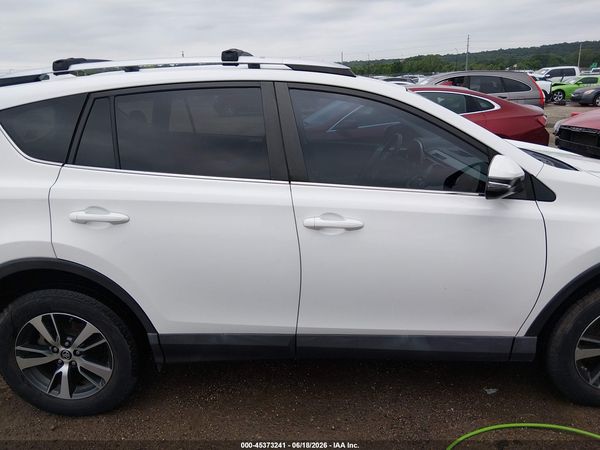 2016 TOYOTA RAV4 XLE