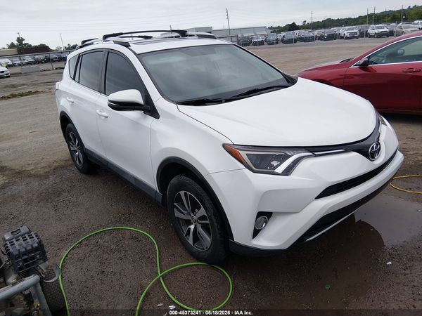 2016 TOYOTA RAV4 XLE