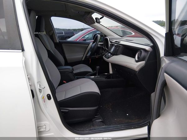 2016 TOYOTA RAV4 XLE