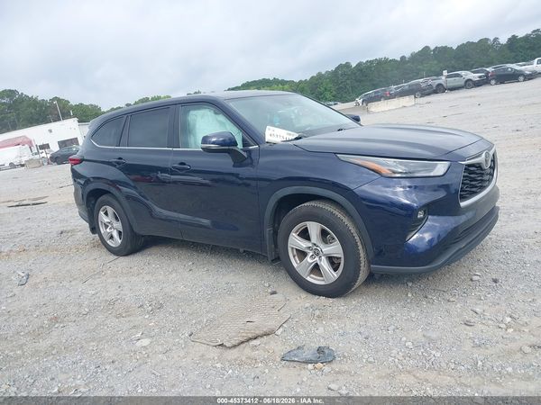 2023 TOYOTA HIGHLANDER LE